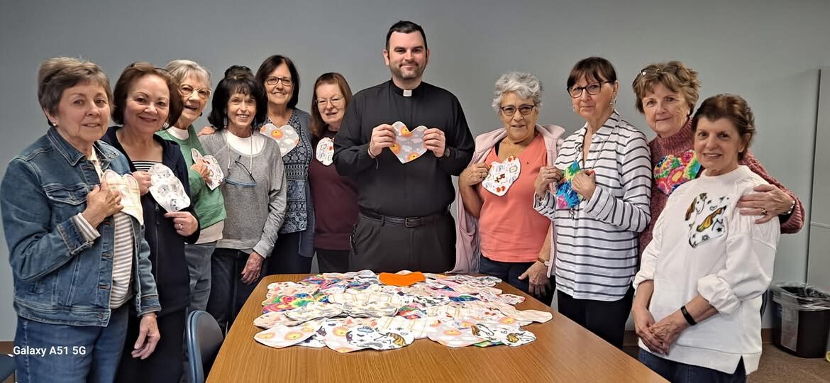 craft & fellowship with hearts