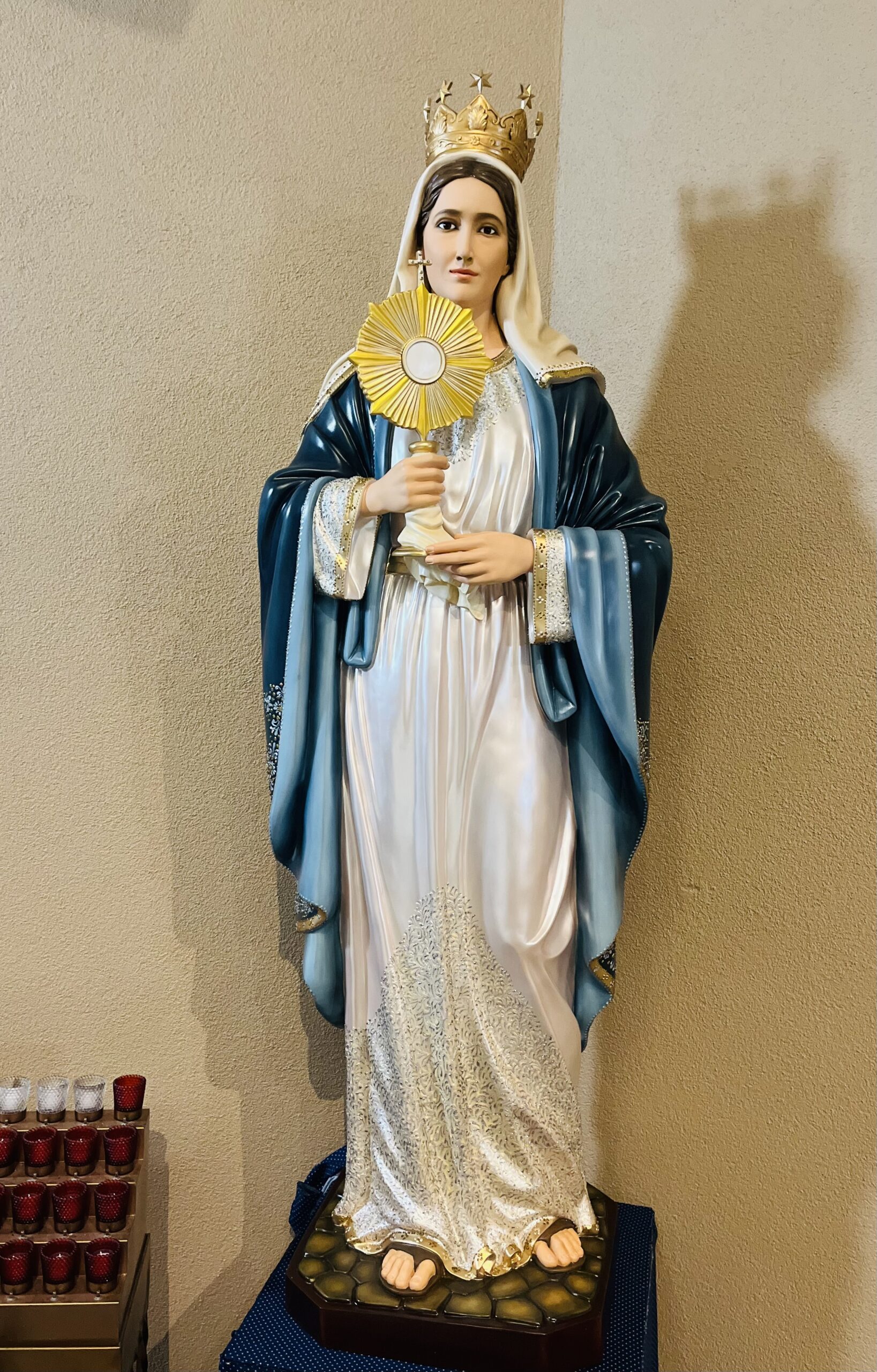 Holy Mary Statue